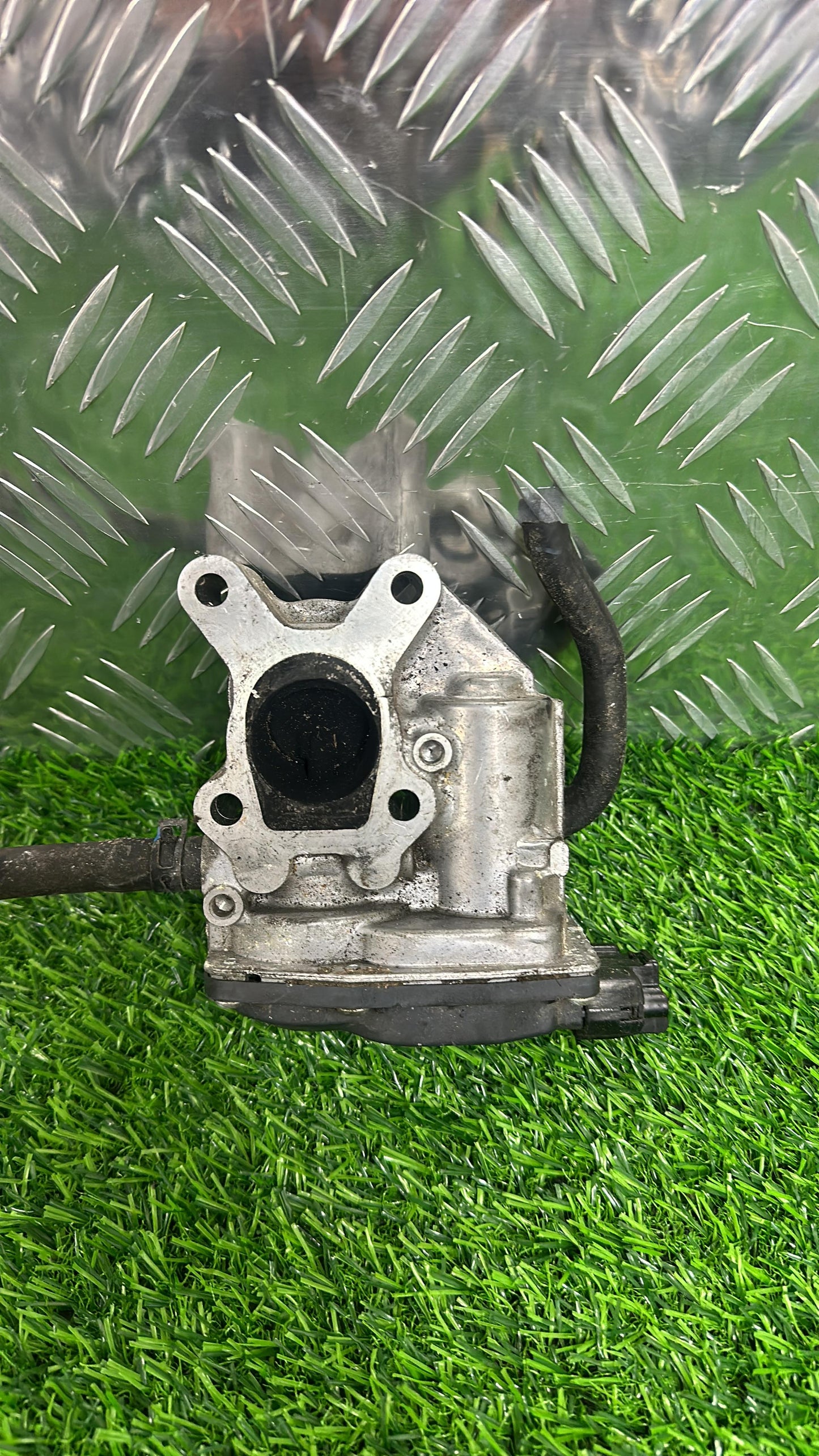 2012 - 2025 Mazda CX-5 Throttle Body SH01-20300
