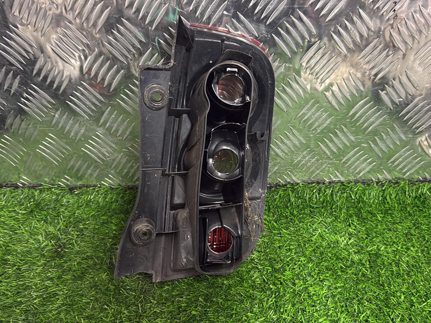 Nissan March Left Taillight ICHIKOH D019