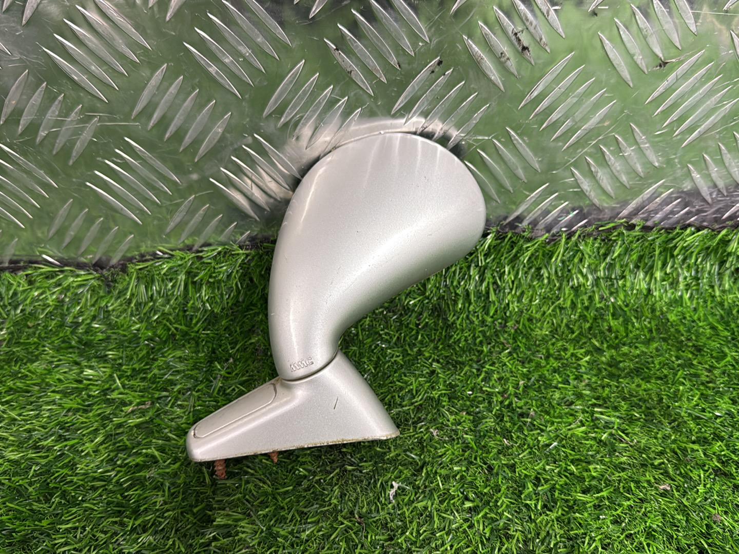 1999 - 2006 Mitsubishi Pajero Left Front Guard Mirror