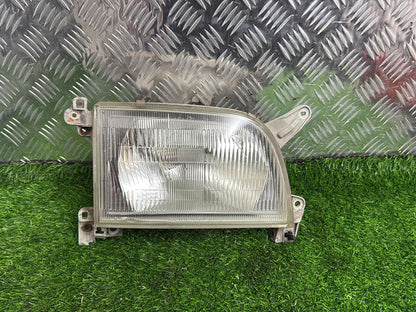 1990 - 2003 Toyota Hiace Right Headlight TOYOTA 26-89