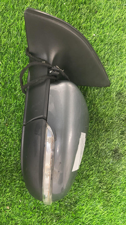 2008 - 2013 Volkswagen Golf Left Door Mirror 6 WIRE