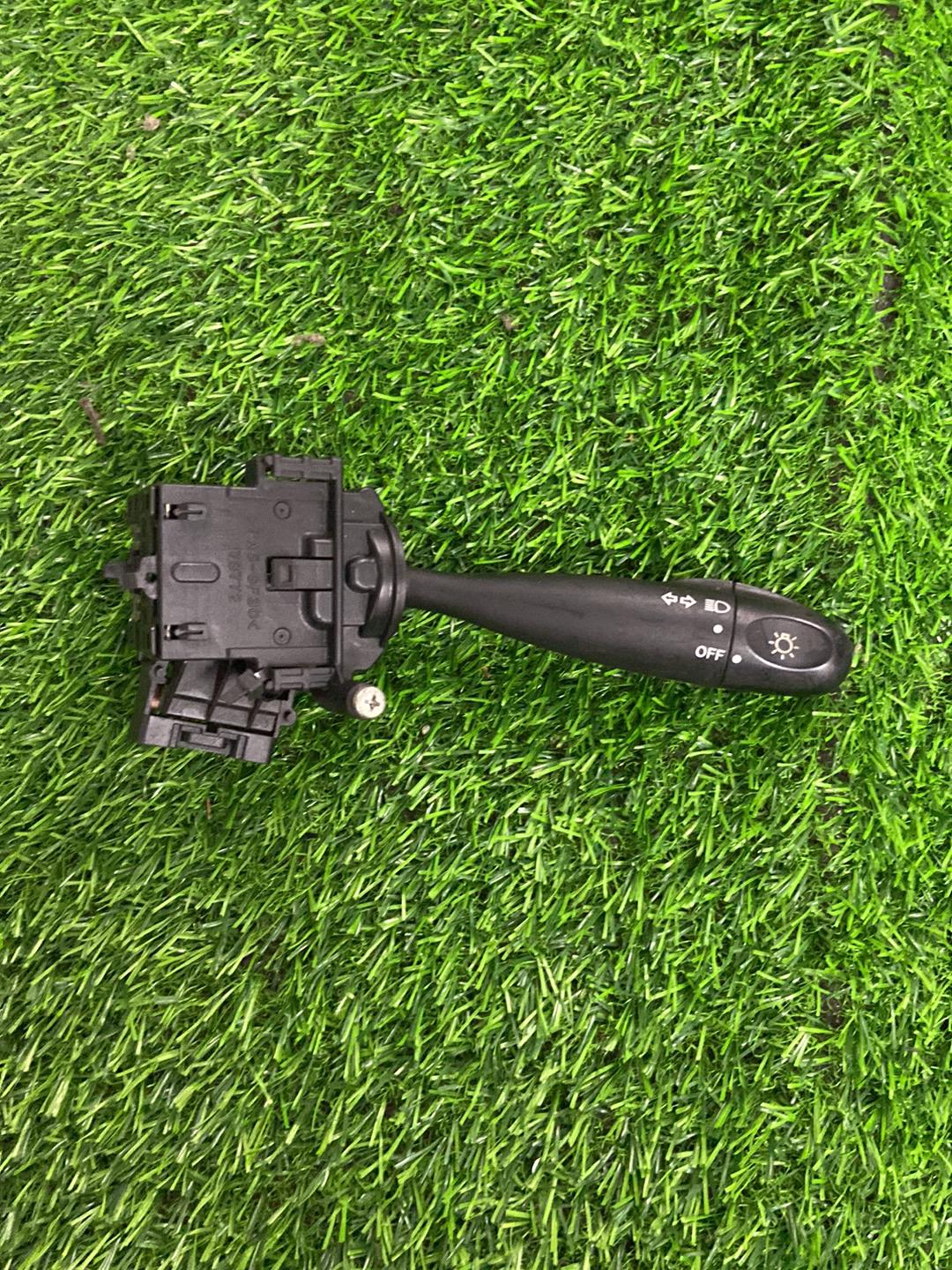 2004 - 2010 Suzuki Swift Light Combination Switch 173772