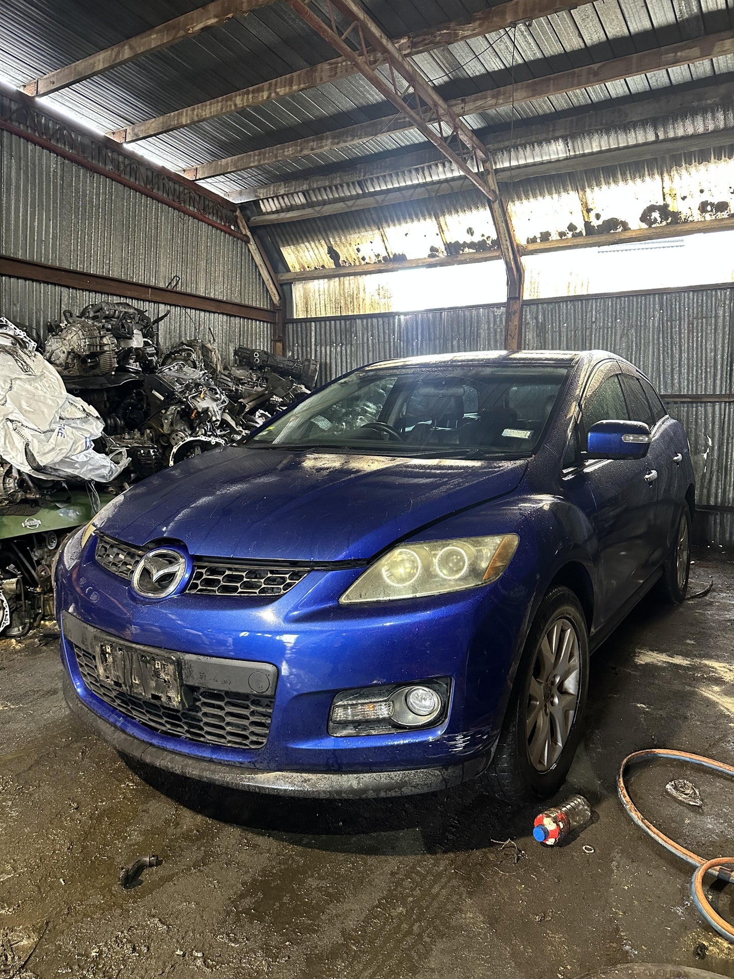 2007 Mazda CX-7  WRECKING FOR PARTS ONLY