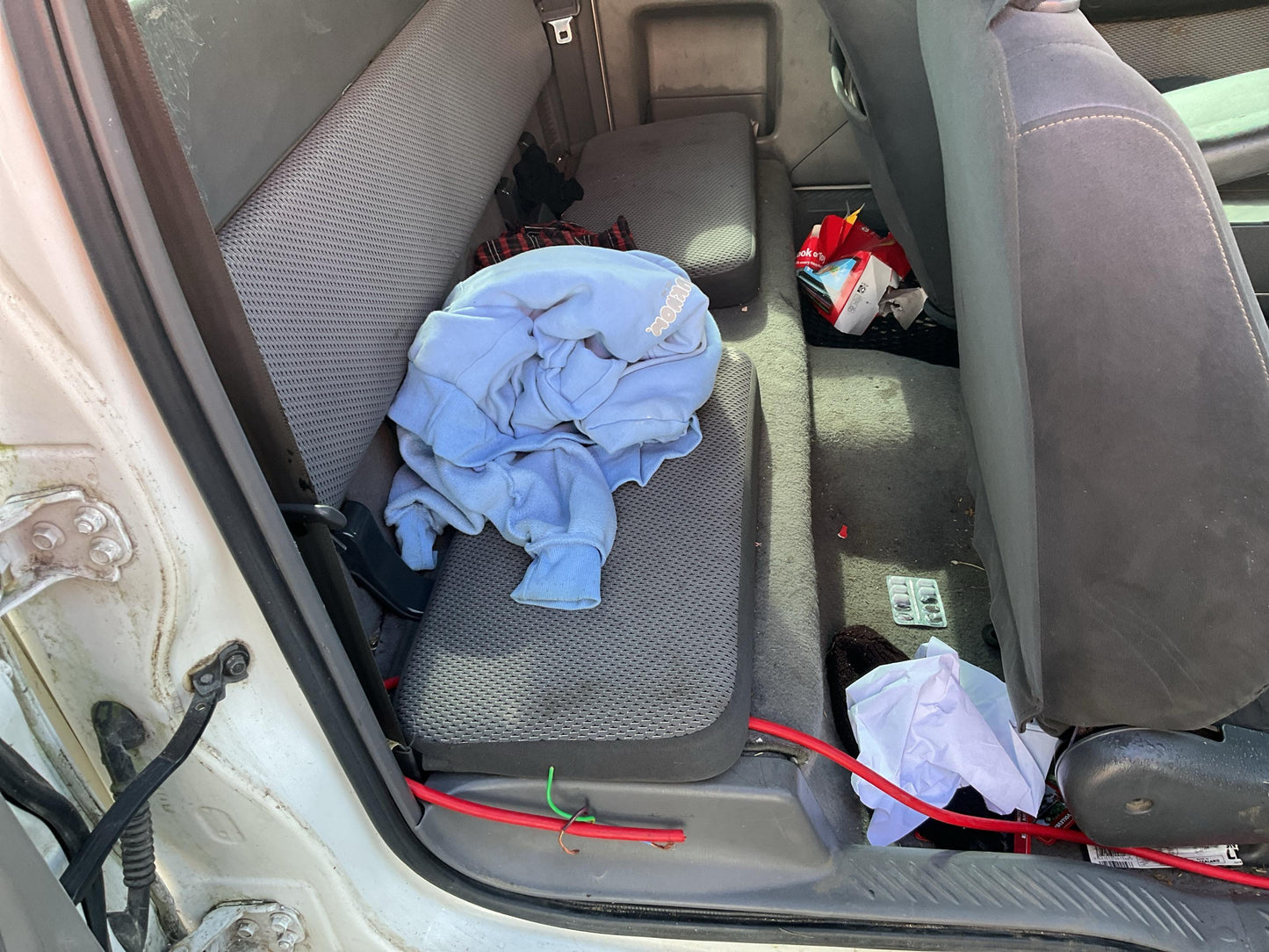 1999 - 2006 Ford Courier WLT WRECKING FOR PARTS ONLY