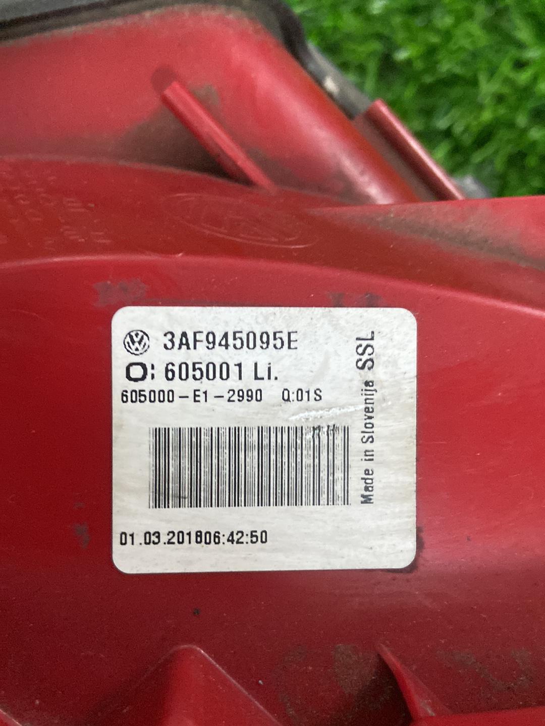 2010 - 2015 Volkswagen Passat Left Taillight 3AF945095E