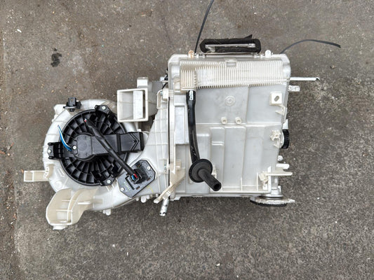 Toyota Hiace Heater Box 87050-28010