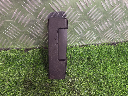 2009 - 2015 Nissan NV200 Right Rear Door Exterior Handle 82606 VX50A
