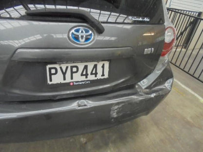 2014 Toyota Aqua 1NZ-7171119 WRECKING FOR PARTS ONLY