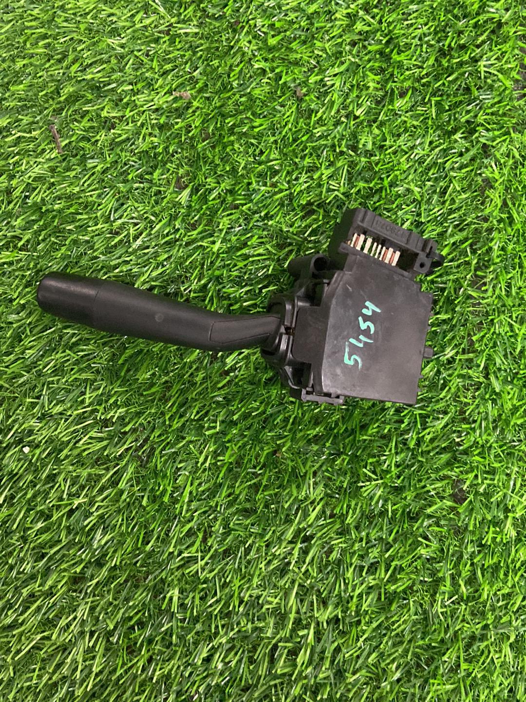 2004 - 2019 Toyota Hiace Wiper Switch 8465226470