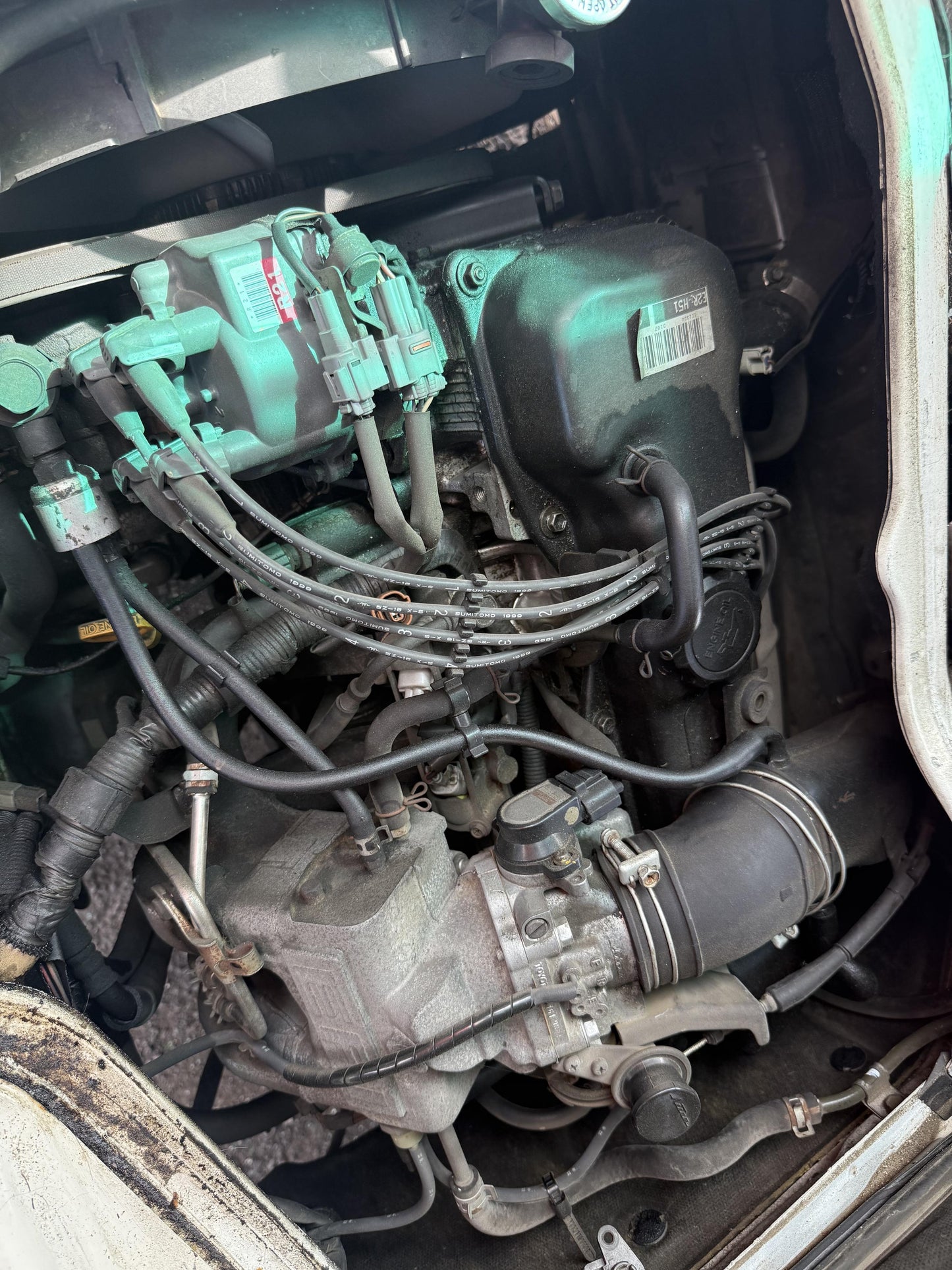 1999 Toyota Hiace 2RZ-FE WRECKING FOR PARTS ONLY