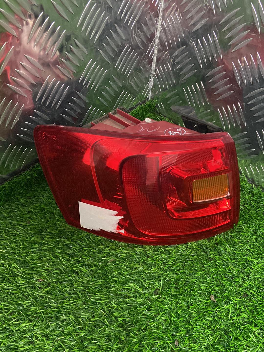 2010 - 2019 Volkswagen Jetta Left Taillight 5C6945095E
