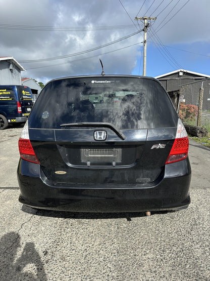 2005 Honda Fit LI31-187052 WRECKING FOR PARTS ONLY