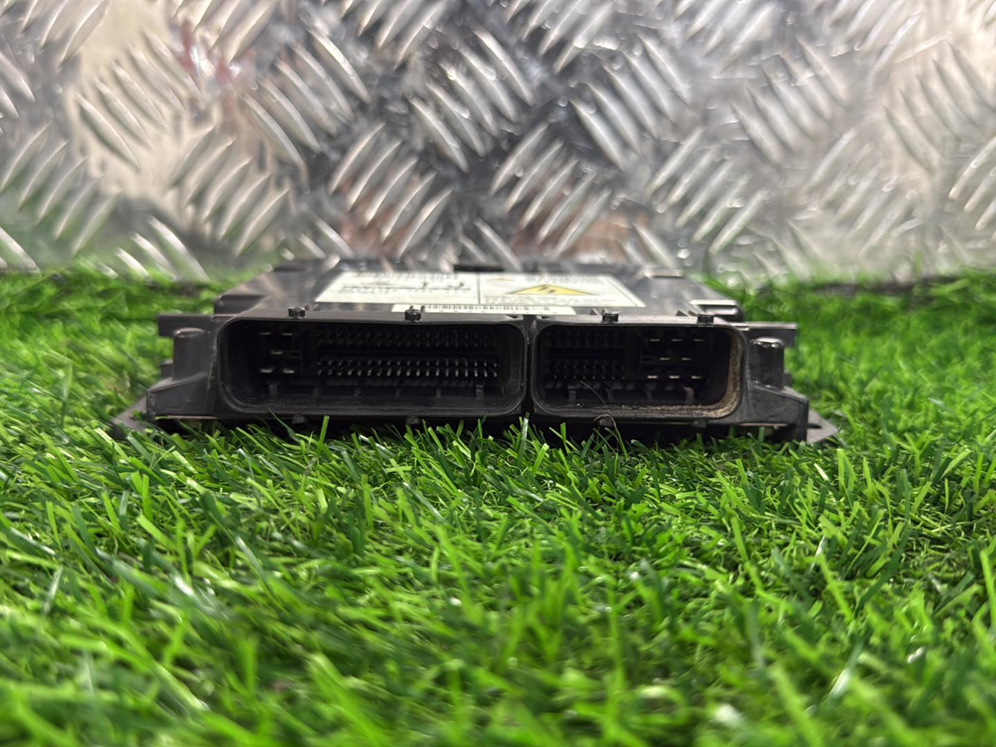 2005 - 2015 Nissan Navara ECU 23710 EB310
