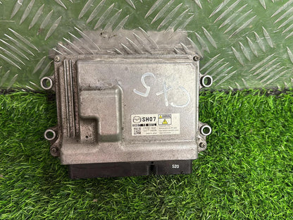 2012 - 2016 Mazda CX-5 ECU 2.2L Diesel SH07 18 881L