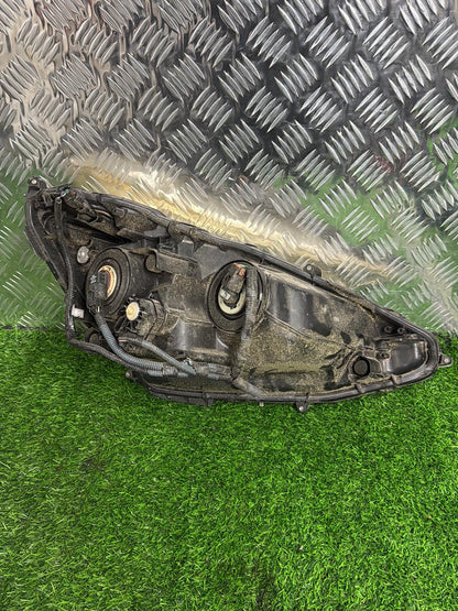 2011 - 2015 Toyota Aqua Left Headlight Koito 52-244