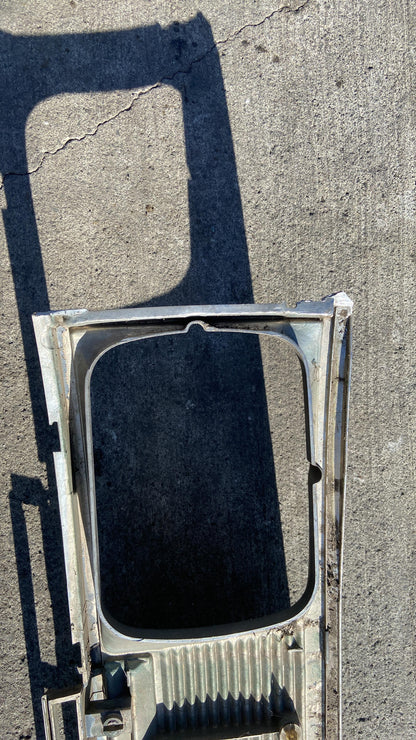 1989 - 1998 Toyota Hiace Grille 53100-95J17