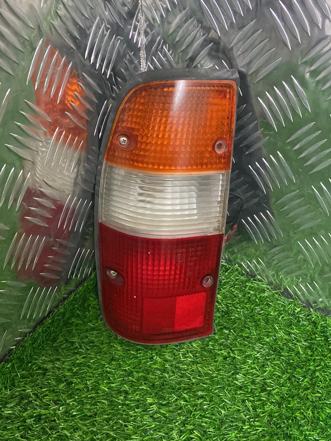 1998 - 2006 Mazda B-Series Left Taillight STANLEY R1912L