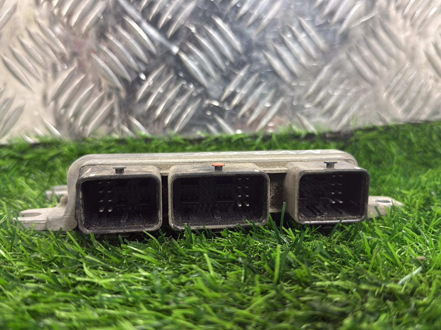 2009 - 2020 Nissan NV200 ECU A56-D74