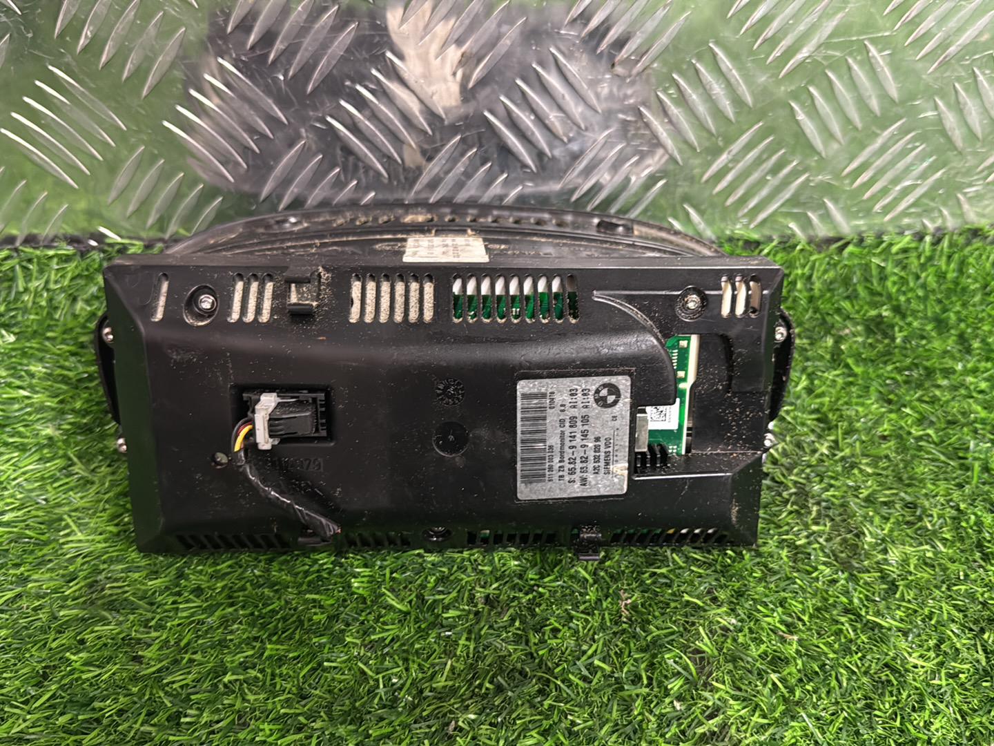 2008 - 2010 BMW 535i Instrument Cluster KMs Unknown - A2C 532 820 96