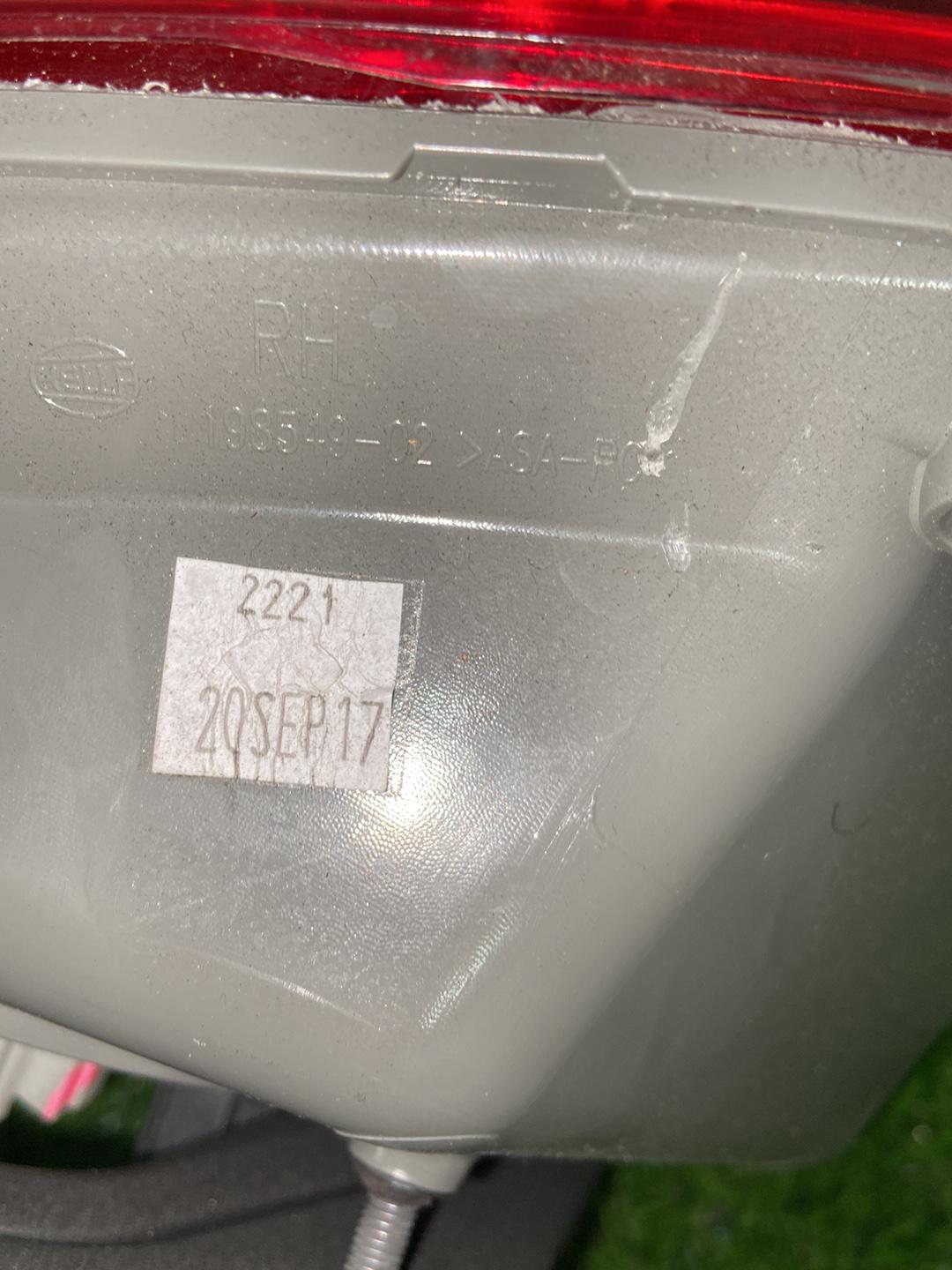 2011 - 2017 Toyota Camry Right Taillight 198549-02