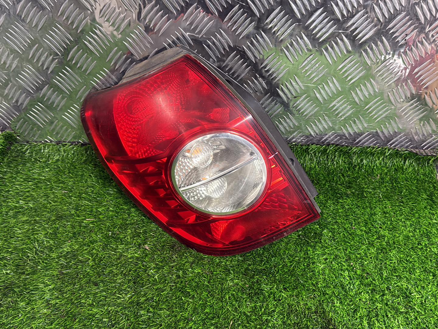 2006 - 2011 Holden Captiva Left Taillight