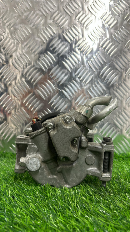 2001 - 2007 Toyota Voxy A/C Compressor DENSO 447260-1741