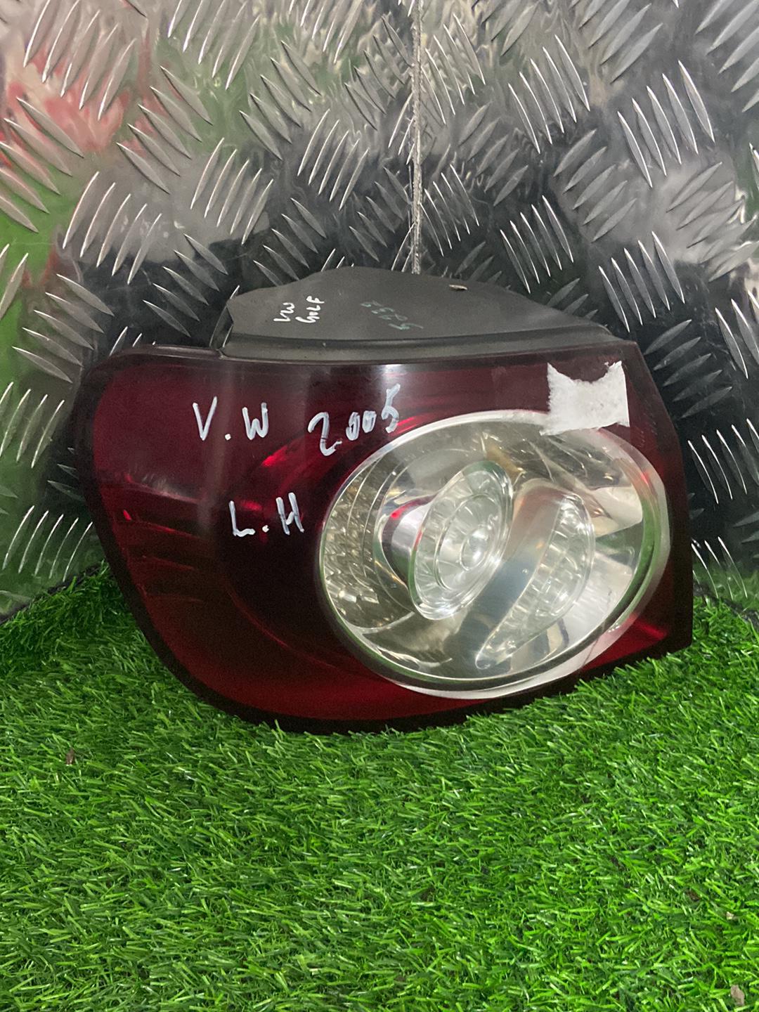 2005 - 2008 Volkswagen Golf Plus Left Taillight 5M0945095K
