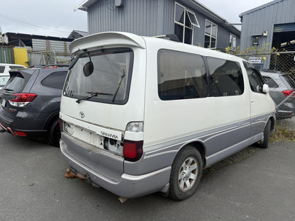 1998 Toyota Granvia 5VZ-1418960 WRECKING FOR PARTS ONLY