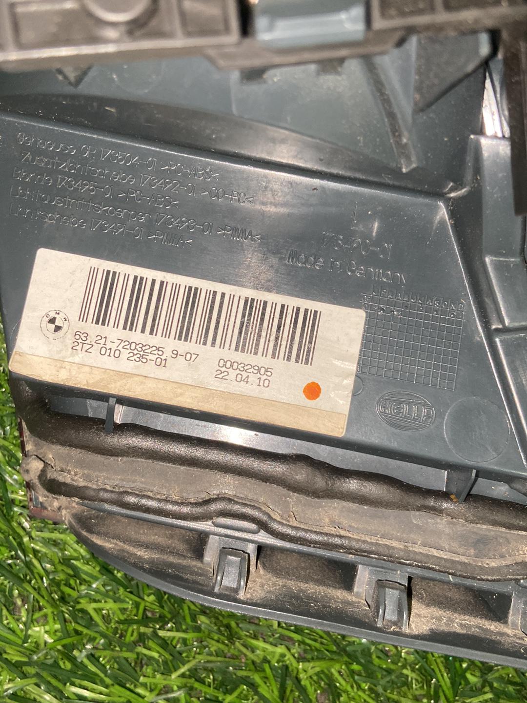 2010 - 2017 BMW 550i Left Tailgate Garnish 2TZ010235-01