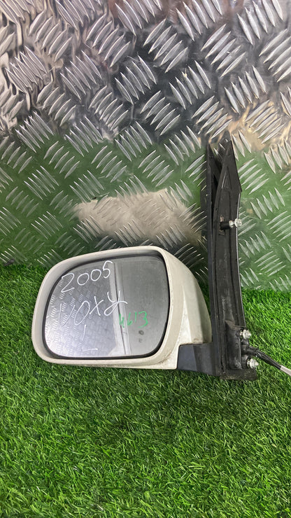 2001 - 2007 Toyota Noah Left Door Mirror 5 WIRE