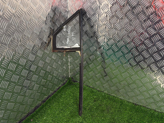 1990 - 1997 Nissan Navara Left Front Quarter Door Glass M458 Tint