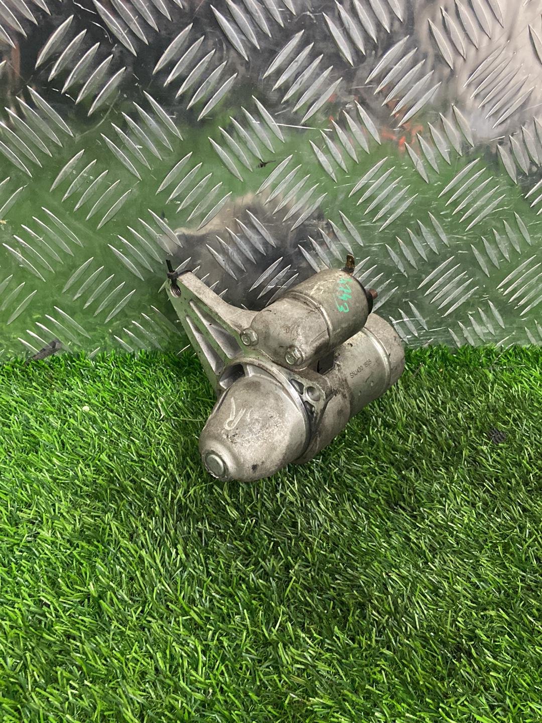2000 - 2007 Nissan X-Trail Starter Motor SNJ4301805