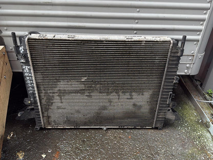 2004 - 2013 Land Rover Discovery Radiator
