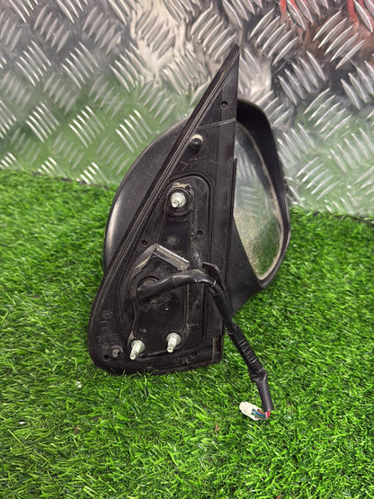 2004 - 2020 Toyota Hiace Right Door Mirror