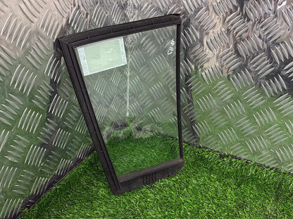 2004 - 2012 Nissan Tiida Left Rear Quarter Door Glass Hatch - M31.08