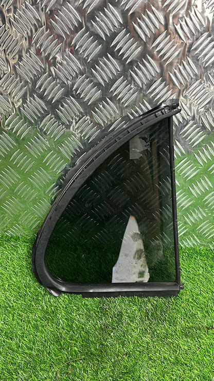 2003 - 2010 Nissan Micra Left Rear Quarter Door Glass M2L3
