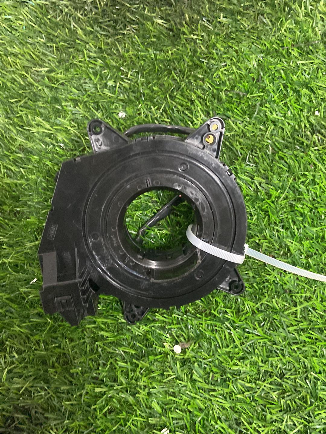 2004 - 2010 Land Rover Discovery Clock Spring
