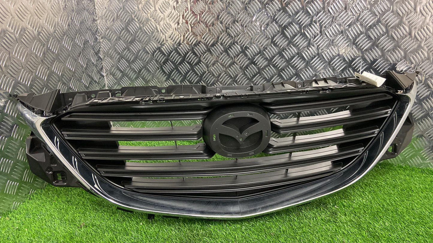 2016 Mazda CX-9 Grille TK48-50712