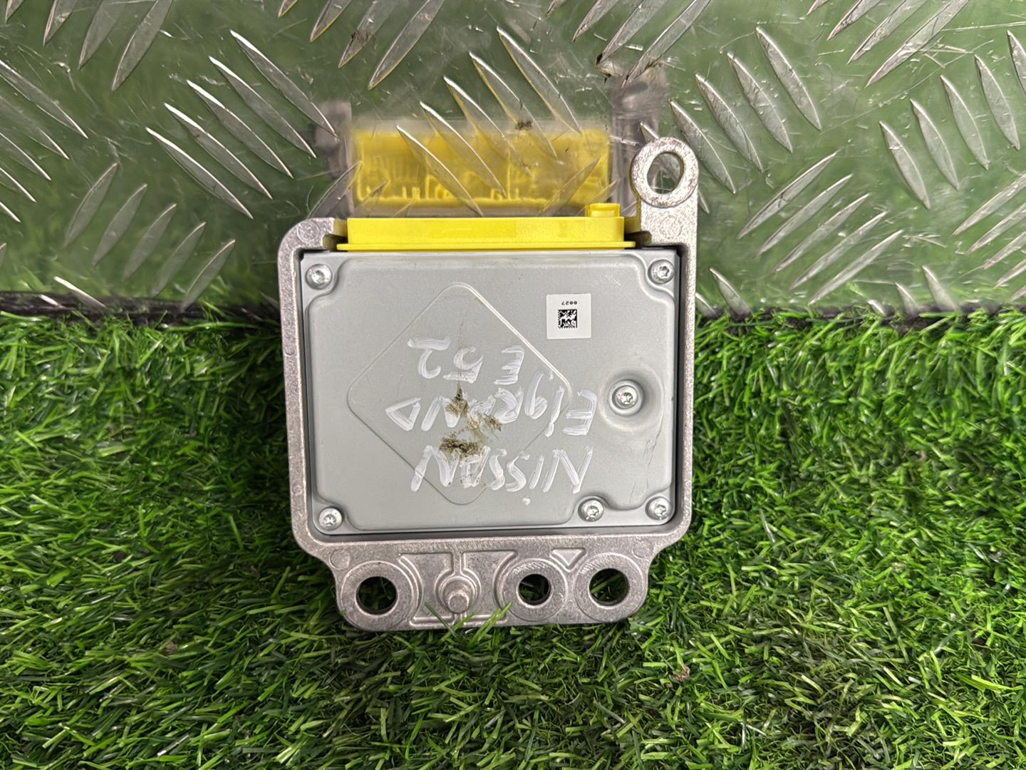 2010 - 2022 Nissan Elgrand Airbag Module 98820 1JC1A