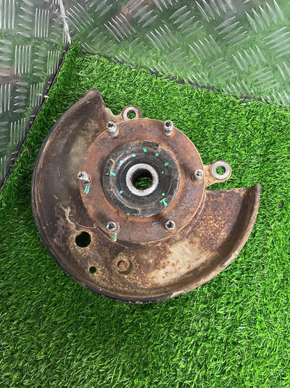 1999 - 2005 Ford Courier Left Front Hub Assembly LF HUB , NON ABS TYPE