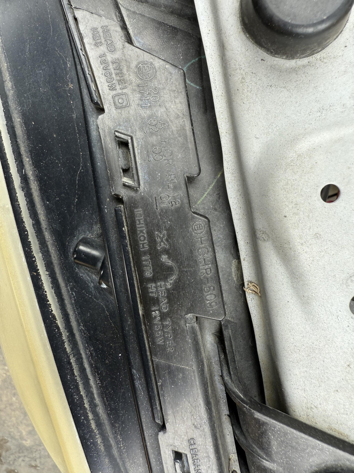 2005 Subaru Impreza EJ20 Non Turbo WRECKING FOR PARTS ONLY