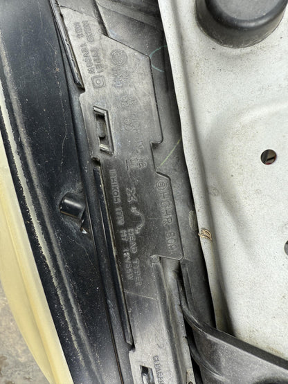 2005 Subaru Impreza EJ20 Non Turbo WRECKING FOR PARTS ONLY