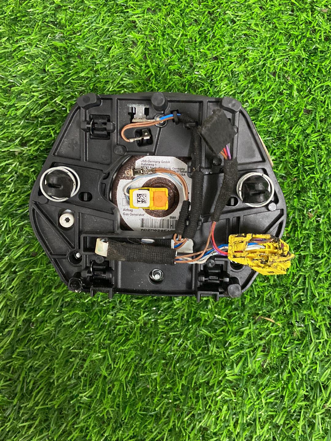 2019 - 2025 Skoda Octavia Right Front Airbag 3U0880201 / TK-DAB-0054