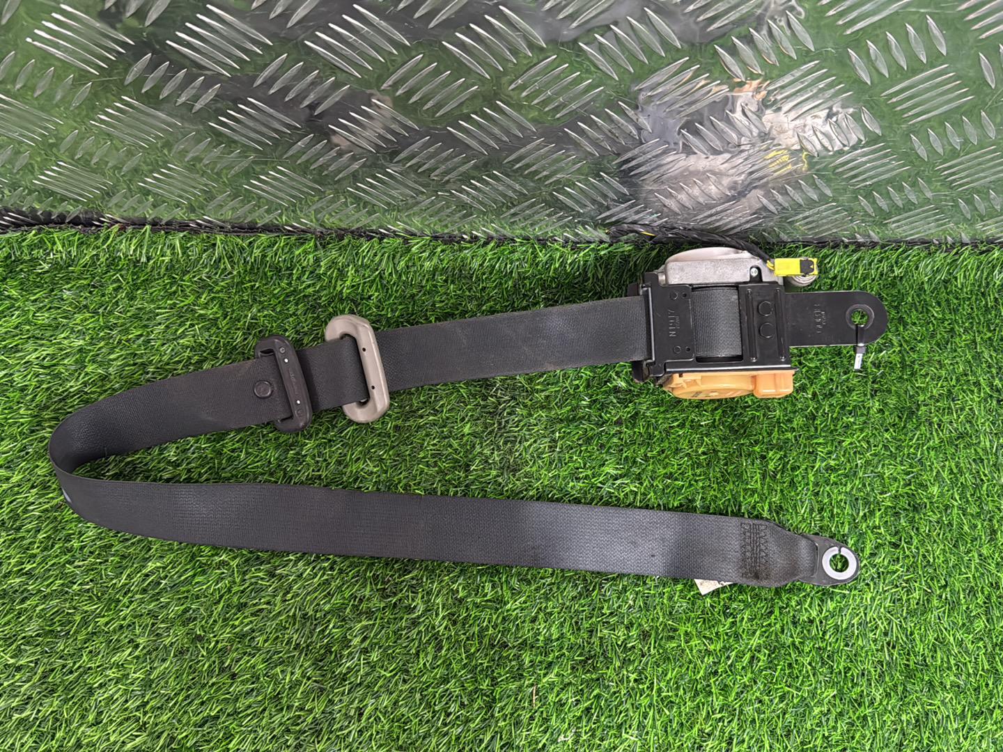 2002 - 2009 Nissan Murano Left Front Seat Belt TK-AF2-G1915
