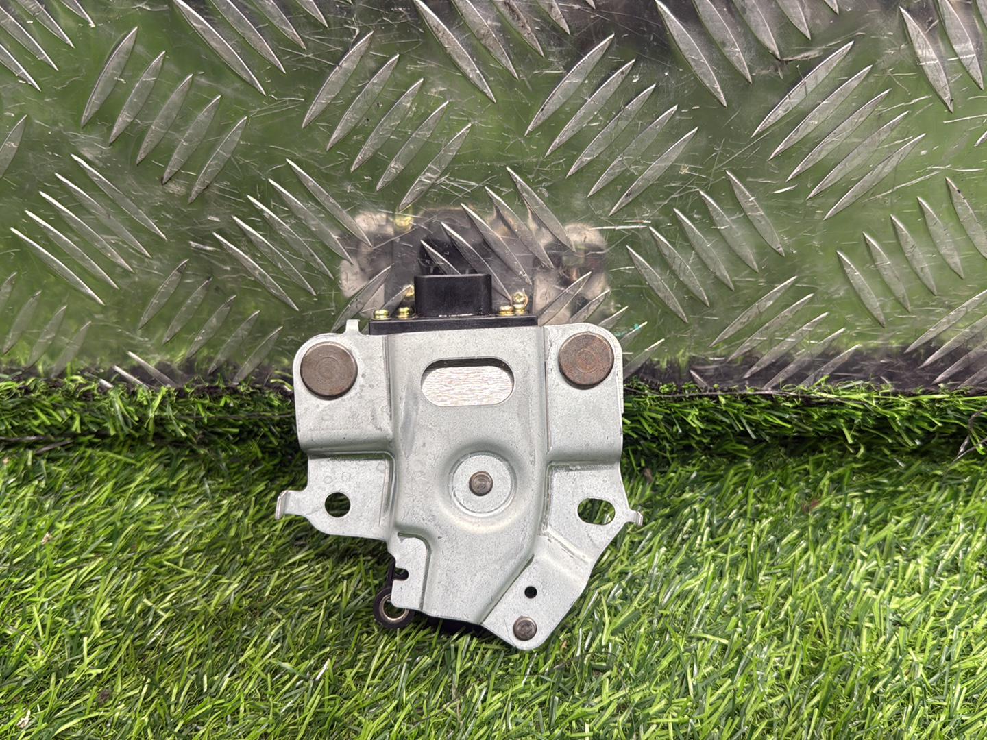 Toyota Land Cruiser Prado Yaw Rate Module 89180-60010