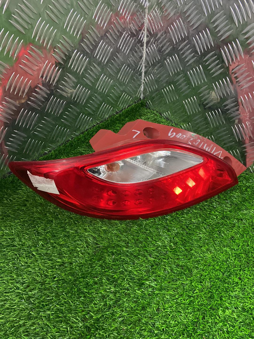 2007 - 2014 Mazda Mazda2 Left Taillight STANLEY P5776