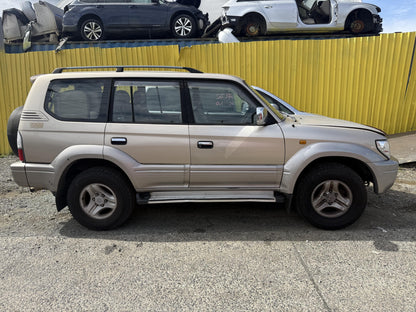 2002 Toyota Land Cruiser Prado 1KZ 0896778 WRECKING FOR PARTS ONLY