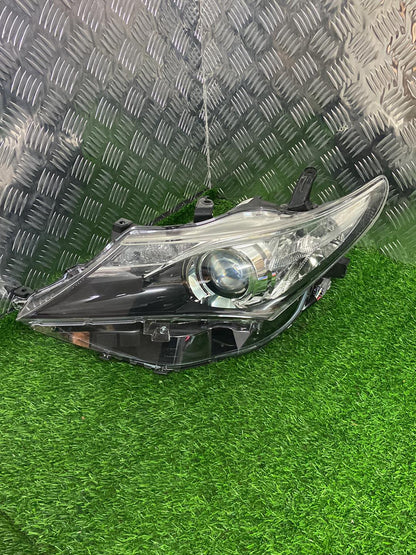2012 - 2019 Toyota Corolla Left Headlight 81150-12G01