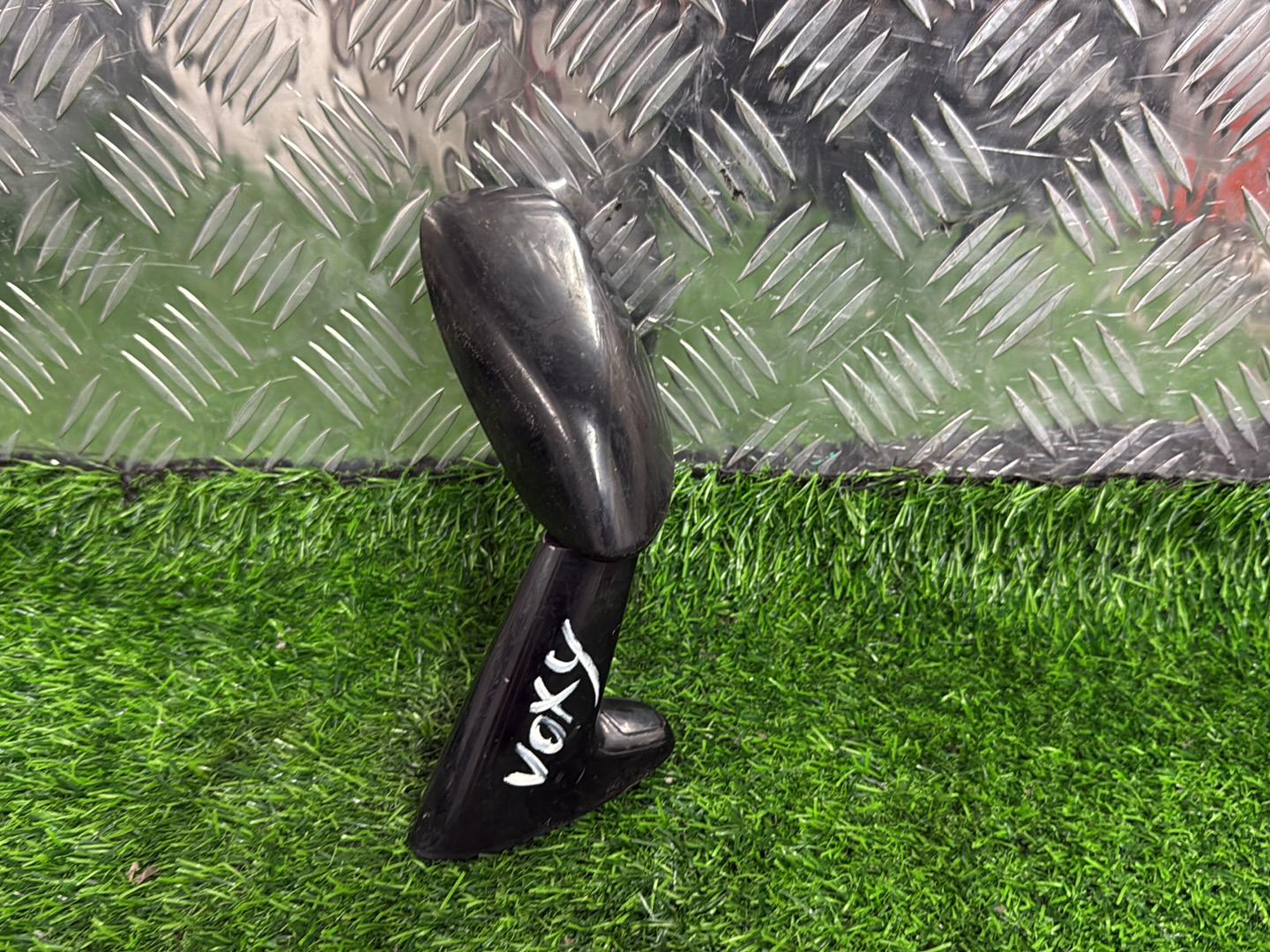 2001 - 2007 Toyota Voxy Left Front Guard Mirror