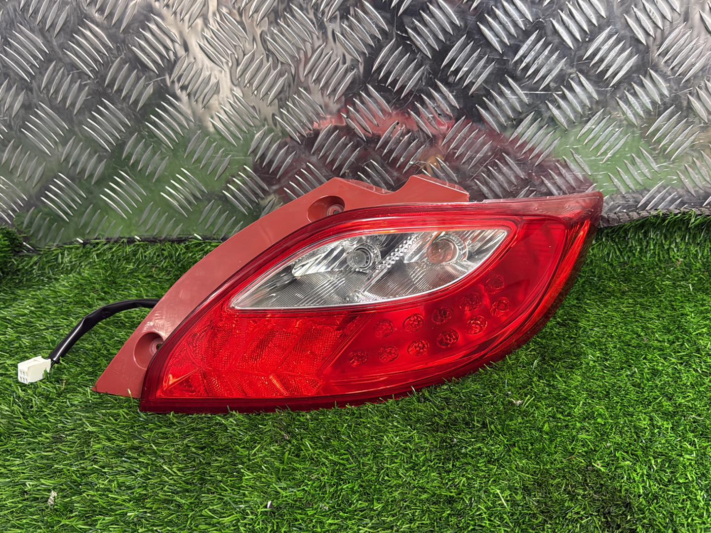 2007 - 2014 Mazda Demio Right Taillight STANLEY P5776